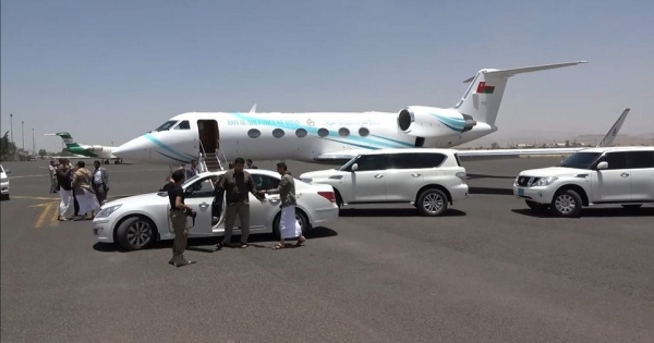 الخارجية العمانية: الحوثيون يفرجون عن 14 أجنبيا