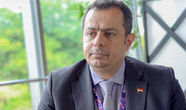 تشكيك بإعلان رئيس الحكومة حول وصول الدفعة الأولى من الوديعة الإماراتية