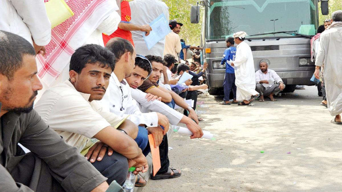 السلطات السعودية تنهي عقود جميع أعضاء هيئة التدريس اليمنيين في جامعة أم القرى بمكة.. تفاصيل