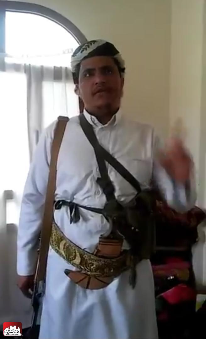 شاهد صورة: اول بطل يعزي نفسه قبل استشهاده في صنعاء