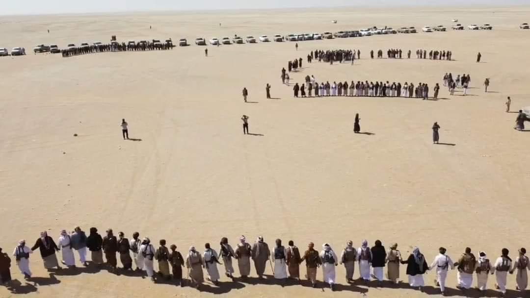 تجمع قبلي كبير شرق الجوف يطالب السعودية بإنهاء احتجاز اللواء العكيمي.. تفاصيل