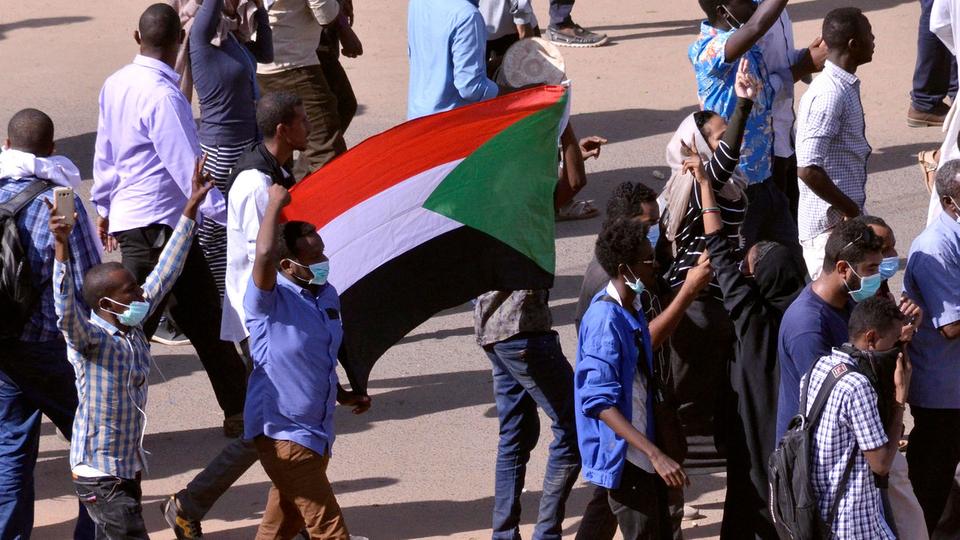 السودان..الاحتجاجات في يومها العاشر وتتواصل في عدة مدن