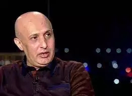 لوجود تداخلات في مناطق جغرافية مختلفة بين من يقاوم الحوثيين ومن يدعمه .. : الشميري : المعارك في مأرب وشبوة سوف تأخد وقتآ طويلآ