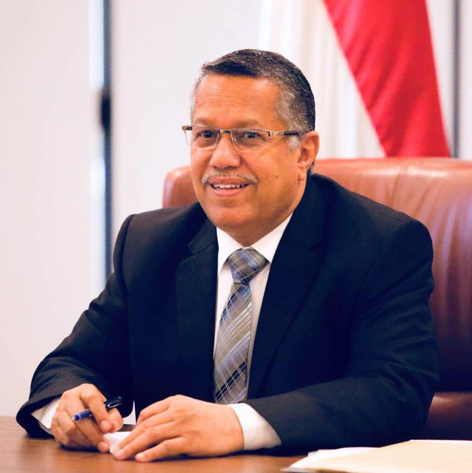 عاجل.. بن دغر يدعو إلى تشكيل تحالف وطني جديد ويقول إن معركة التحالف في اليمن انحرفت عن أهدافها.. تفاصيل