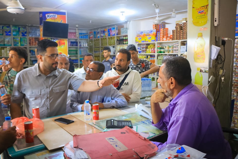 بتوجيه محافظ العاصمة عدن ..الوكيل السقاف ينفذ  نزول ميداني لمديرية التواهي والقلوعة 
