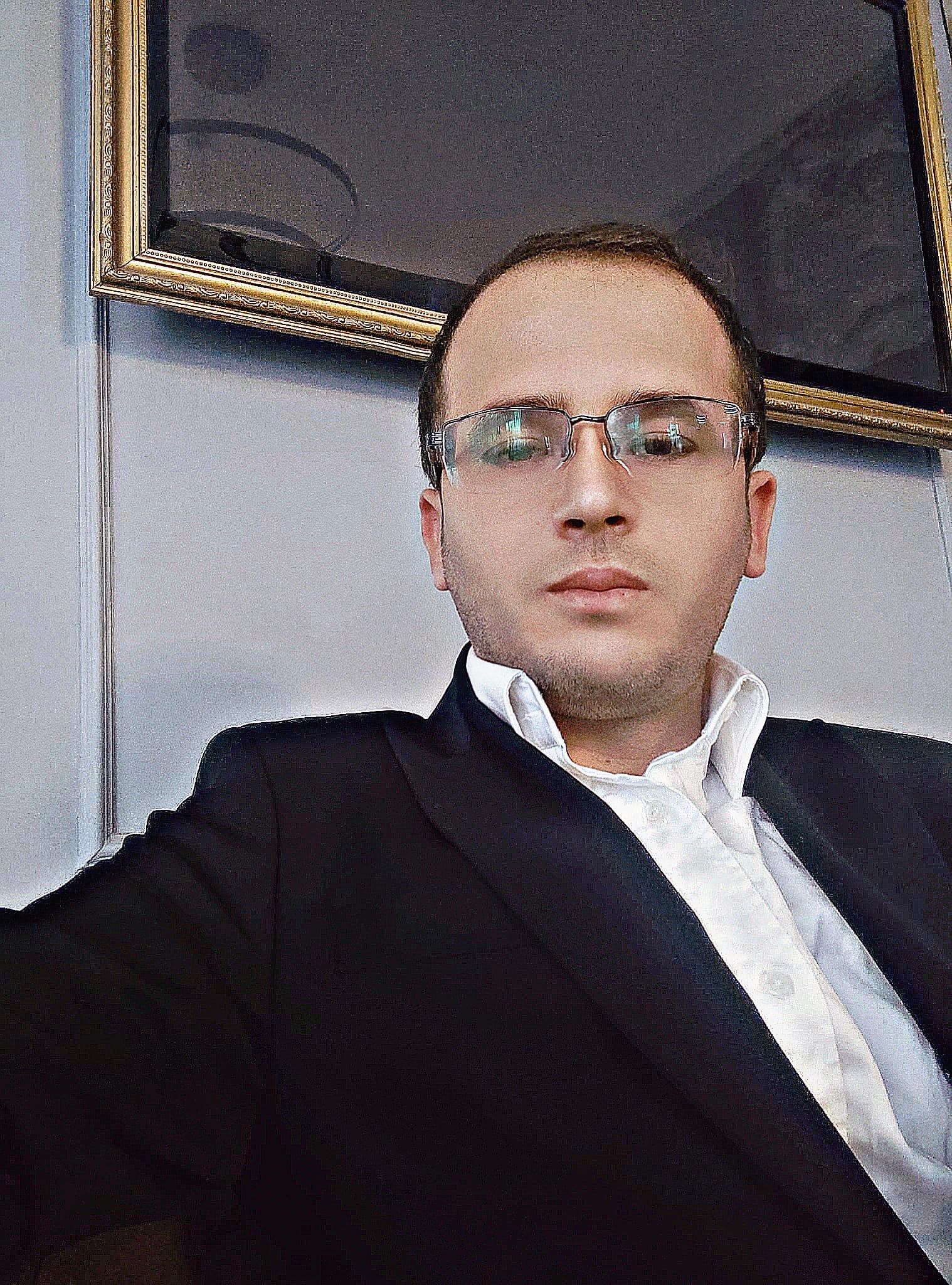 احمد الحسين 